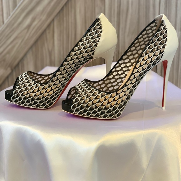 very lace louboutin